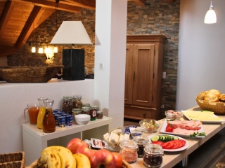 3 Catered chalet Dorferapartment Gerlos Ontbijtbuffet 1