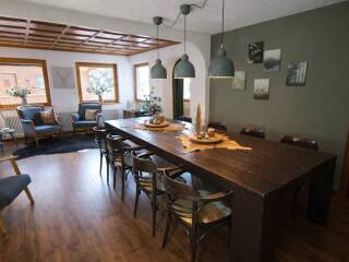 07. Catered chalets Alber Sankt Anton Eetzaal 2