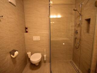 12. Catered chalet Stratus Sankt Anton Ensuite Badkamer