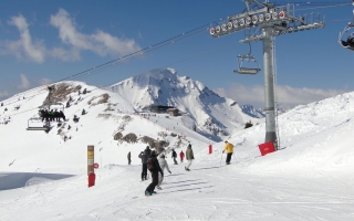 port du soleil shutterstock 49020118